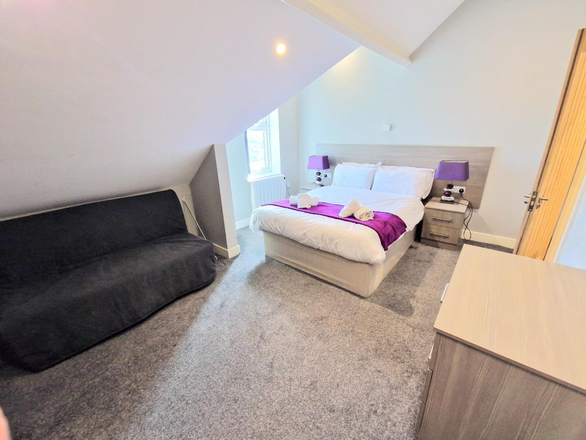 Central Reading Modern 3Br Flat - Walk To Station And High Street Zewnętrze zdjęcie